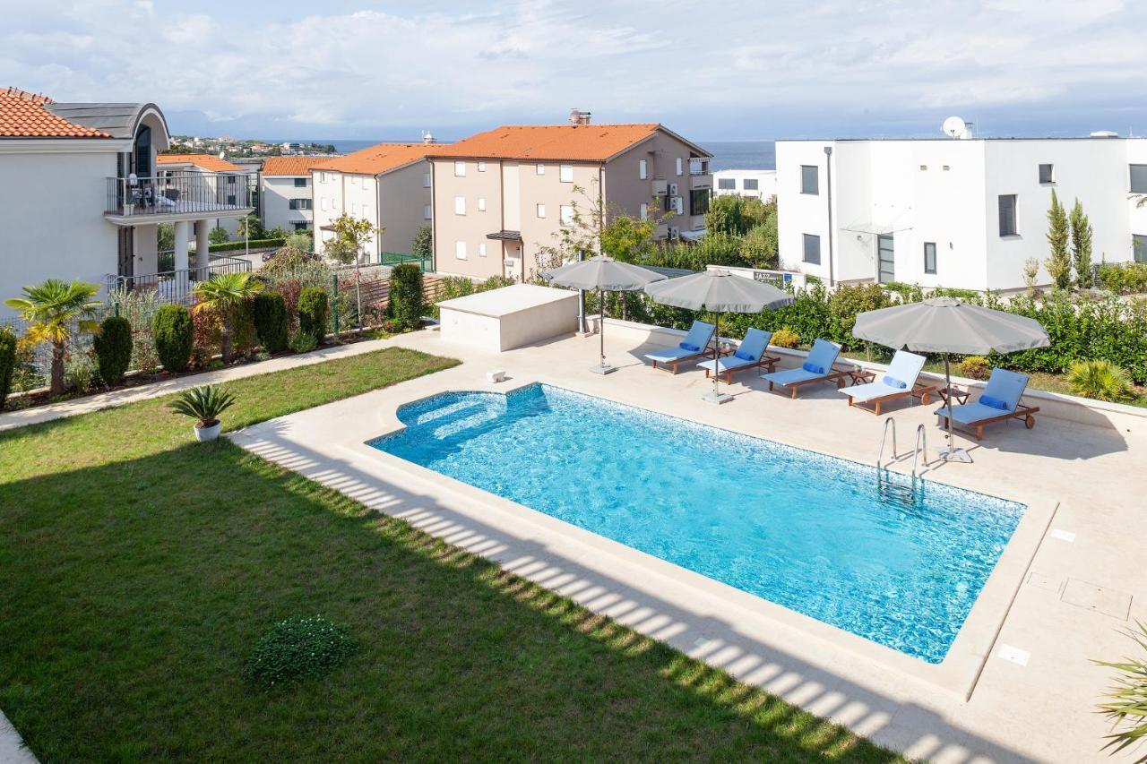 Deluxe Apartment Tamaris Malinska Extérieur photo